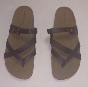 Madden Girl Brown Sandals Size 10M NWNT
